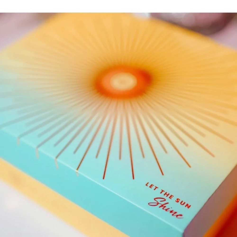GLOSSYBOX ‘LET THE SUN SHINE’ STORAGE KEEPSAKE BOX